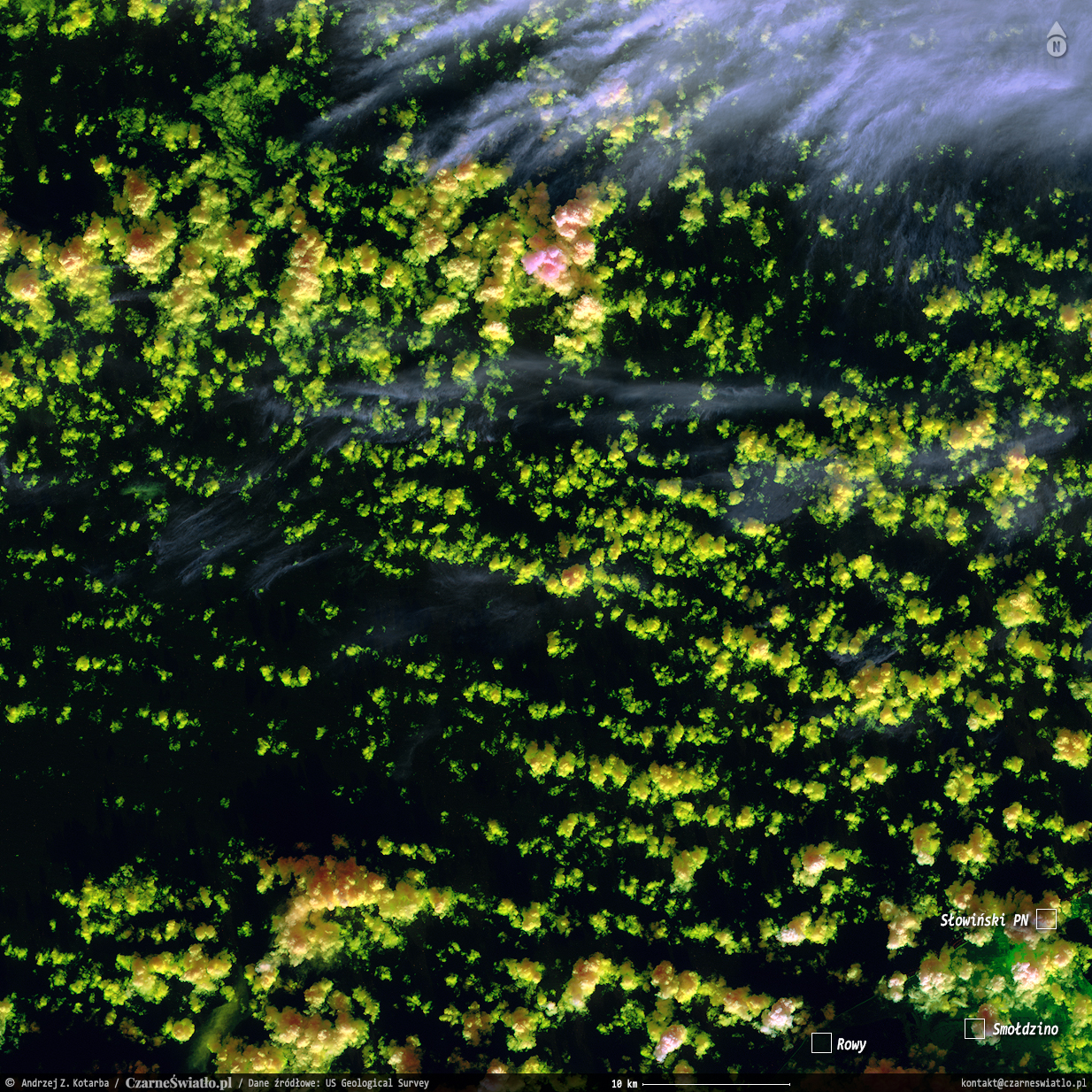 Chmury nad Morzem Bałtyckim, na północny zachód od Łeby. Dane źródłowe: US Geological Survey. Copyright A.Z.Kotarba